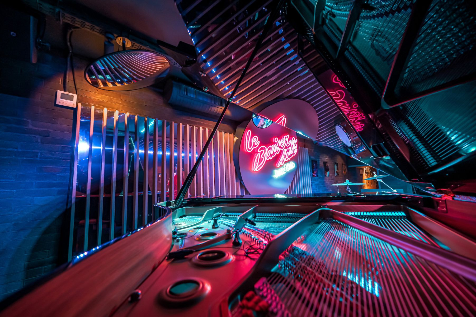 le-club-piano
